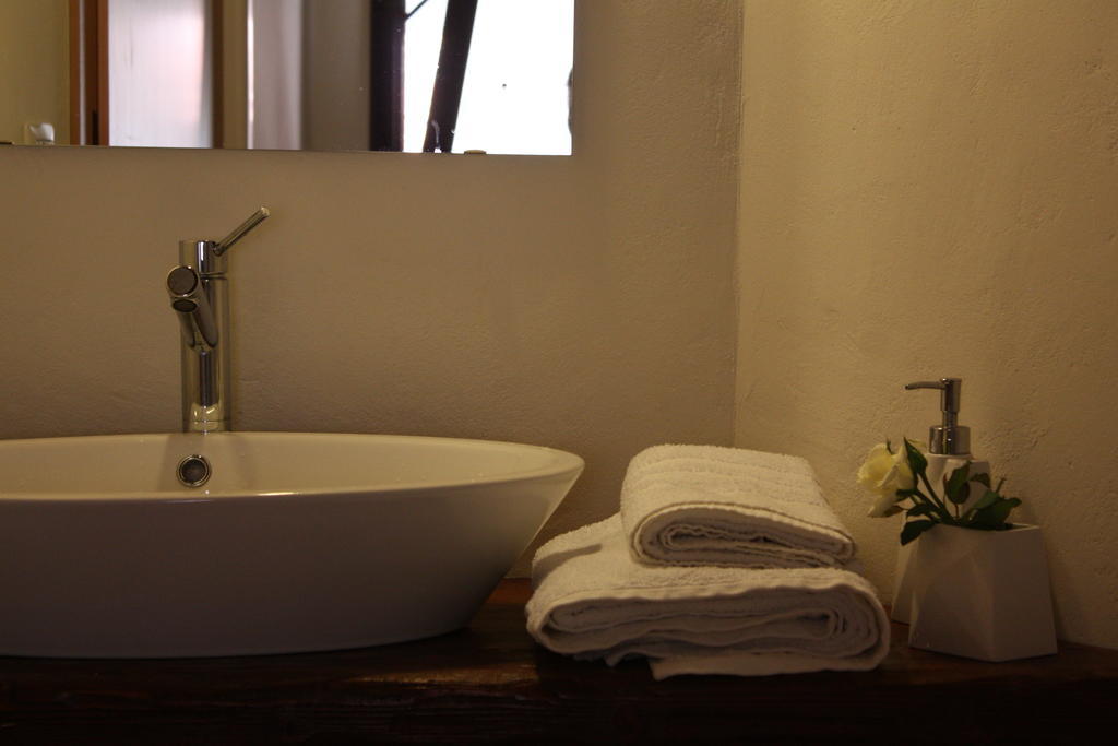 Bed and Breakfast Il Lupo Rosso Santu Lussurgiu Zimmer foto