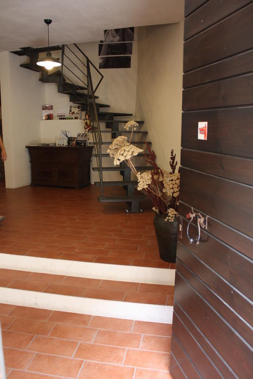 Bed and Breakfast Il Lupo Rosso Santu Lussurgiu Exterior foto