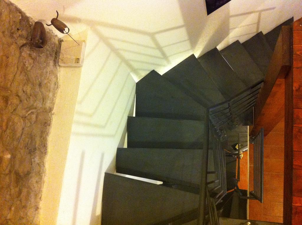 Bed and Breakfast Il Lupo Rosso Santu Lussurgiu Exterior foto