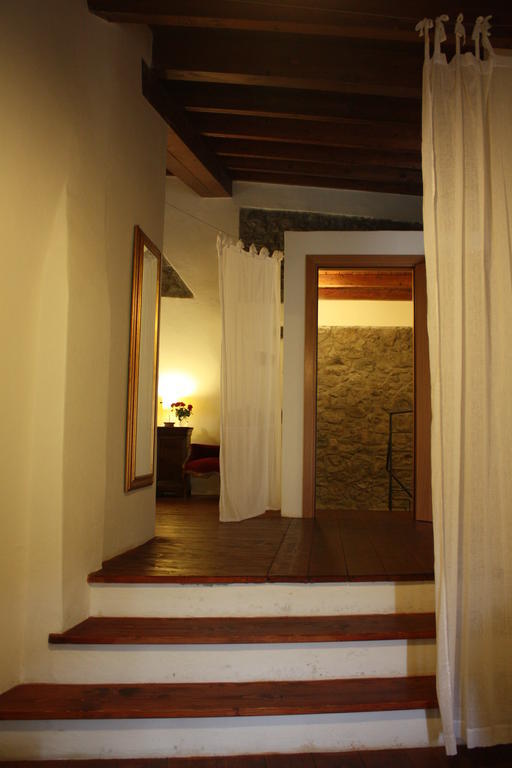 Bed and Breakfast Il Lupo Rosso Santu Lussurgiu Zimmer foto